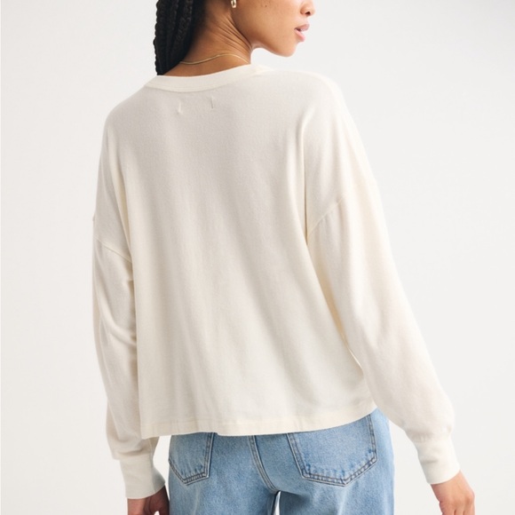 Women's Cream cozy Long Sleeve Top - Picture 3 of 3